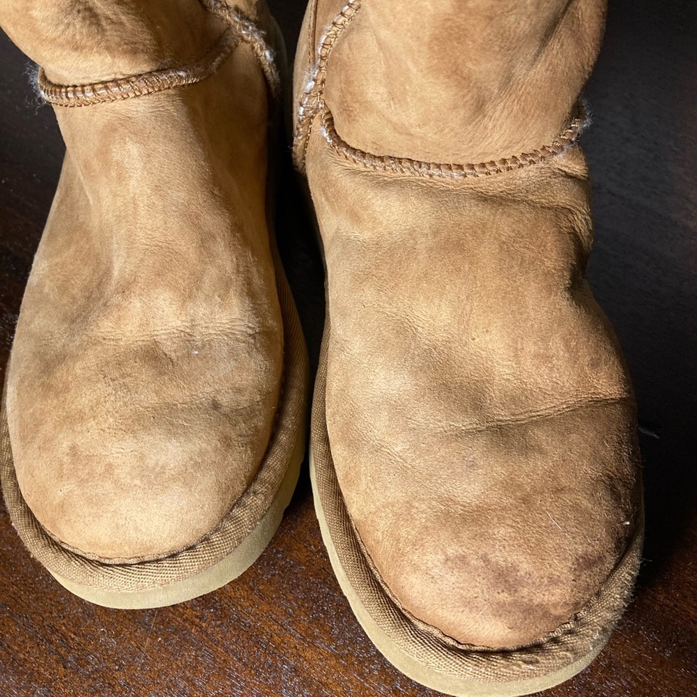 UGG SIZE 8 Bailey boot womens - Picture 3 of 8